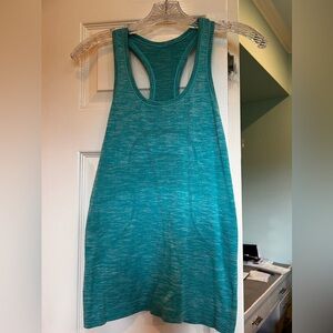 Lululemon Top